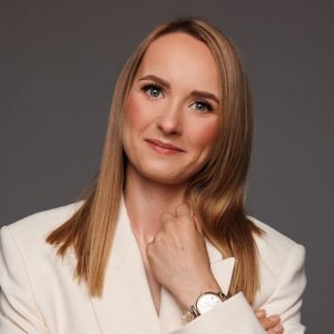 Anna-Napora-web